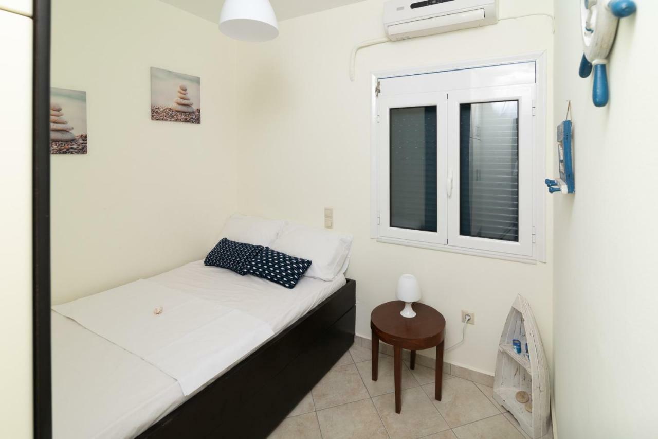 Seaview Flat Steps To The Beach Karavostasi  Екстер'єр фото